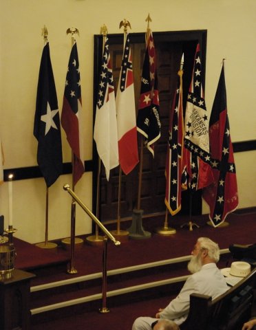 memorialflags4.jpg