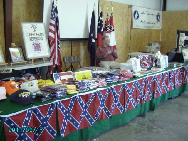 jamesmkellercamp648booth.jpg